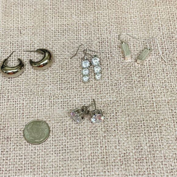 Dainty Earring Bundle   - Picture 1 of 4